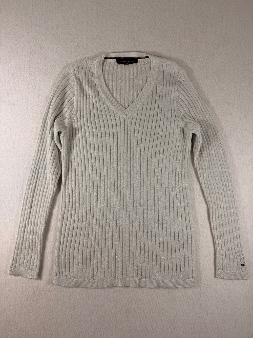 Tommy Hilfiger Women's Silver Ribbed V-Neck Sweater
